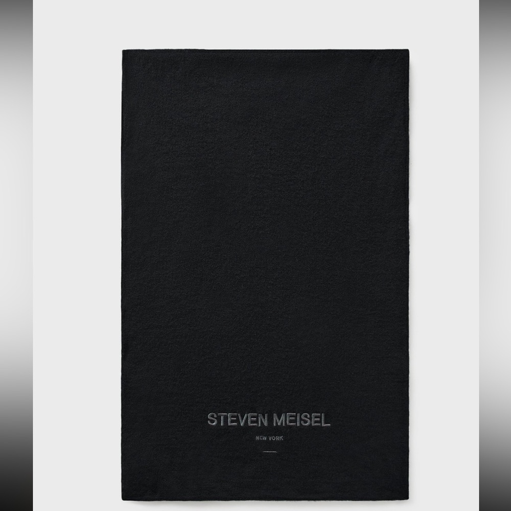 Zara x Steven Meisel 100% Cashmere Scarf - Picture 2 of 14